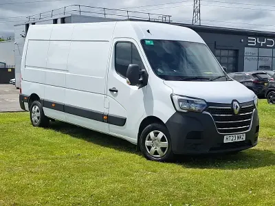 Used Renault Master Business 2023 White MPV