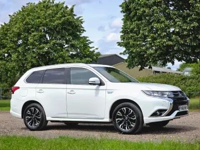 Used Mitsubishi Outlander P-HEV