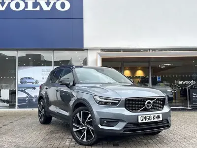 Used Volvo XC40 190 HP (139 kW) 2018 SUV
