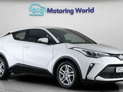Second-hand Toyota C-HR 122 CP (89 kW) 2023 SUV