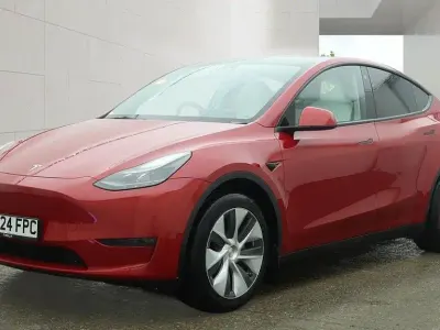 Used Tesla Model Y 282 kW (384 HP) 2024 Red SUV
