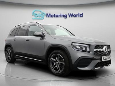 Mercedes GLB200