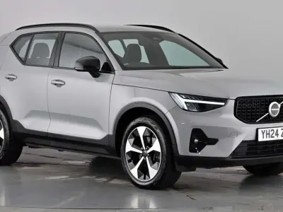 Used Volvo XC40 Plus 163 HP (119 kW) 2024 Vapour grey SUV