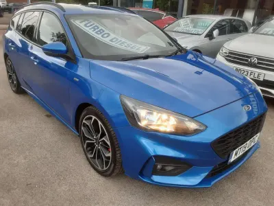 Używany Ford Focus ST-Line X 120 KM (88 kW) 2019 Niebieski Kombi