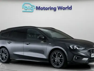 Used Ford Focus ST-Line 120 HP (88 kW) 2020 Grey Estate