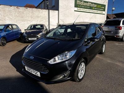 Second-hand Ford Fiesta Zetec 95 CP (69 kW) 2013 Negru Hatchback