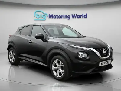 Used Nissan Juke N-Connecta 114 HP (83 kW) 2021 Black SUV