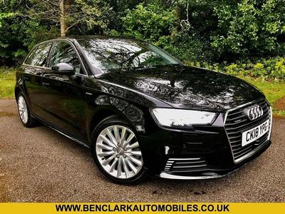 Begagnad Audi A3 e-tron Advanced 2018 Svart Halvkombi