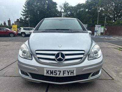 Mercedes B200