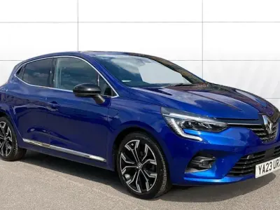 Used Renault Clio Techno 90 HP (66 kW) 2023 Blue Hatchback