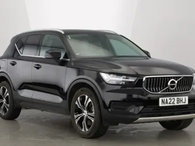 Used Volvo XC40 Inscription 208 HP (152 kW) 2022 Black SUV