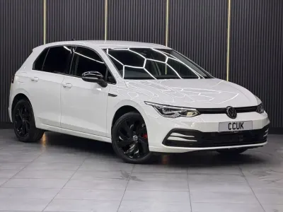 Used VW Golf VII Style 150 HP (110 kW) 2021 White Hatchback