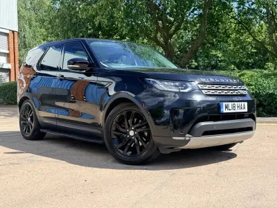Used Land Rover Discovery 5 HSE 2018 Black SUV