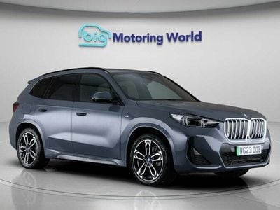 BMW iX1