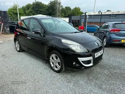 Used Renault Scénic III Dynamique 2012 Black MPV