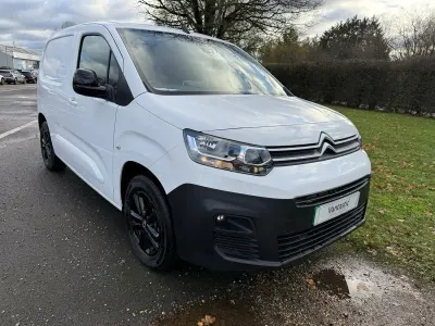 Used Citroën e-Berlingo 100 kW (136 HP) 2022 White MPV