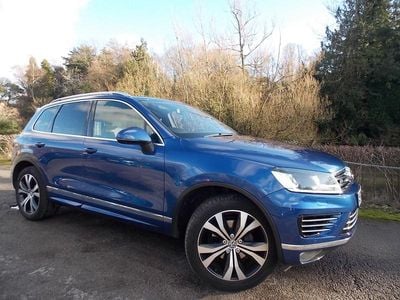 Blue Used 2015 VW Touareg R-line SUV | £15,995 (Expensive)