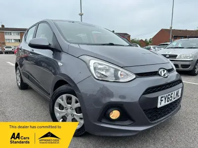 Used Hyundai i10 SE 66 HP (48 kW) 2015 Grey Hatchback