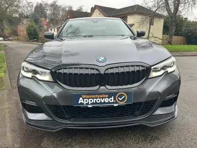 Begagnad BMW 330e M Sport 2021 Grå Sedan
