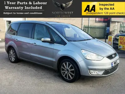 Begagnad Ford Galaxy Ghia 138 HK (101 kW) 2011 Silver Minibuss