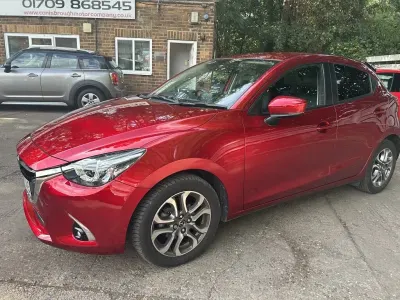 Used Mazda 2 Inclusive 90 HP (66 kW) 2018 Red Hatchback