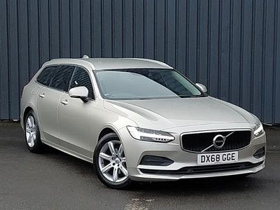 Used Volvo V90 Momentum 190 HP (139 kW) 2018 Gold Estate