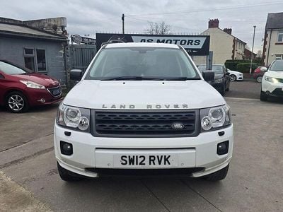 Used Land Rover Freelander 2 S 150 HP (110 kW) 2012 White SUV