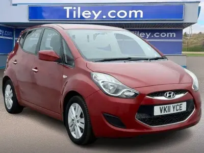 Second-hand Hyundai ix20 Active 123 CP (90 kW) 2011 Roșu Hatchback