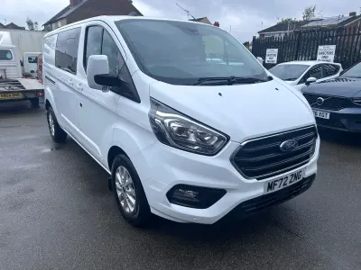 Used Ford Transit Custom Limited 130 HP (95 kW) 2022 White Van