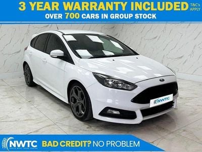 White Used 2016 Ford Focus ST Hatchback | £8,995 (Good price)