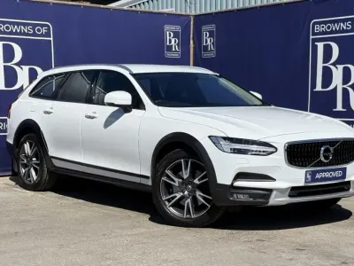 Usado Volvo V90 Pro 190 CV (139 kW) 2019 Blanco Familiar