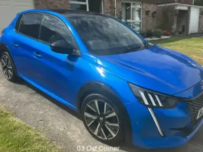 Second-hand Peugeot 208 GTi 102 CP (75 kW) 2022 Albastru Hatchback