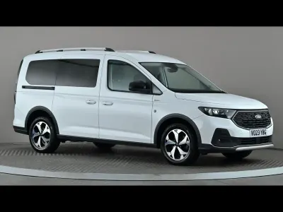 Used Ford Grand Tourneo Connect Active 114 HP (83 kW) 2023 White MPV