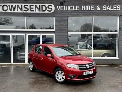 Used Dacia Sandero Lauréate 2013 Red Hatchback