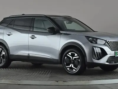 Second-hand Peugeot 2008 GTi 100 kW (136 CP) 2024 Gri SUV