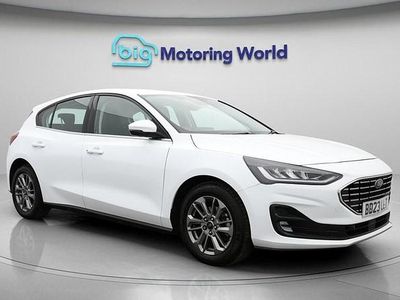 Used Ford Focus Titanium 125 HP (91 kW) 2023 White Hatchback