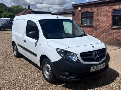 Used Mercedes Citan 109 94 HP (69 kW) 2021 White MPV