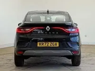 Begagnad Renault Arkana Evolution 142 HK (104 kW) 2022 Svart SUV