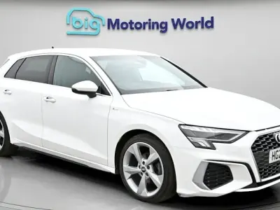 Begagnad Audi A3 Sportback S-Line 110 HK (80 kW) 2024 Halvkombi