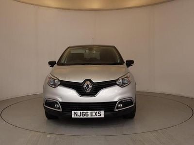 Used Renault Captur Dynamique 89 HP (65 kW) 2016 Grey SUV