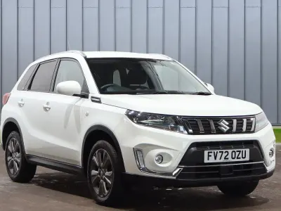 Used Suzuki Vitara SZ-T 116 HP (85 kW) 2023 White SUV