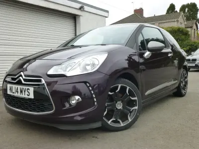 Usado Citroën DS3 Style 110 CV (80 kW) 2014 Púrpura Utilitario