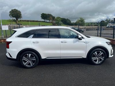 Used Kia Sorento 226 HP (166 kW) 2021 White SUV