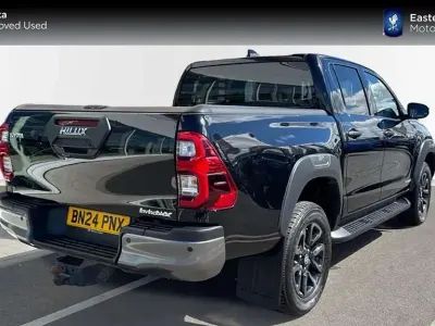 Used Toyota HiLux 201 HP (147 kW) 2024 Black Pickup