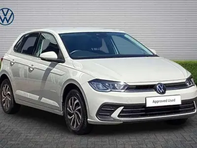Used VW Polo Life 80 HP (58 kW) 2024 Grey Hatchback