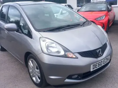 Used Honda Jazz EX 100 HP (73 kW) 2010 Silver Hatchback