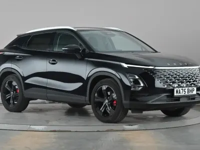 Used Omoda 5 147 HP (108 kW) 2025 Black SUV