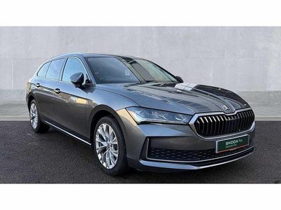 Graphite grey Used 2025 Skoda Superb SE L Estate | £26,690 (Fair price)