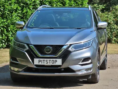 Used Nissan Qashqai S 160 HP (117 kW) 2019 Gun metallic SUV