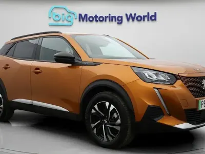 Used Peugeot e-2008 Allure+ 100 kW (136 HP) 2023 SUV